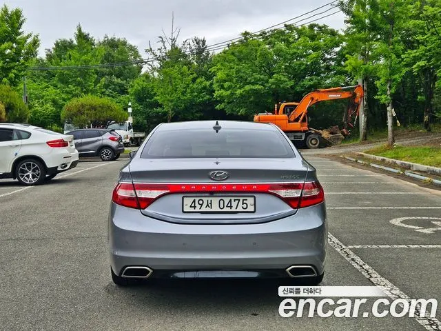 HYUNDAI GRANDEUR 2016 — 180 938 км, серебристо-серый, Корея — под ключ — фото 5