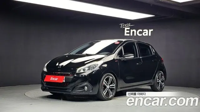 PEUGEOT 208 — из Кореи под ключ