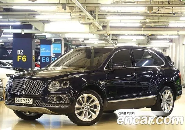 BENTLEY BENTAYGA 2020 — 90 500 км, синий, Корея — под ключ — фото 2