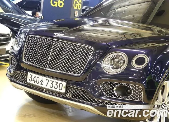 BENTLEY BENTAYGA 2020 — 90 500 км, синий, Корея — под ключ — фото 4