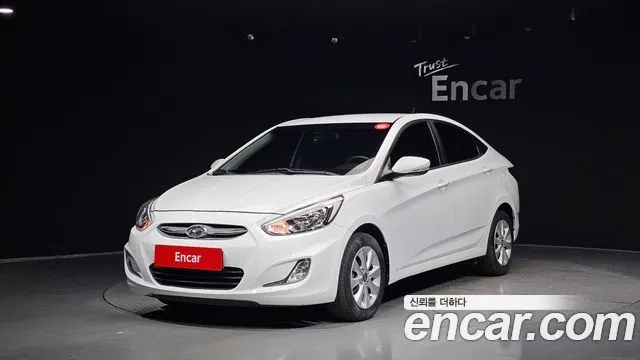 HYUNDAI ACCENT 2015