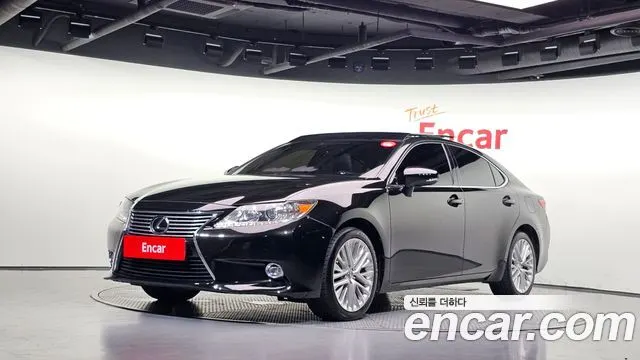 LEXUS ES350 2015