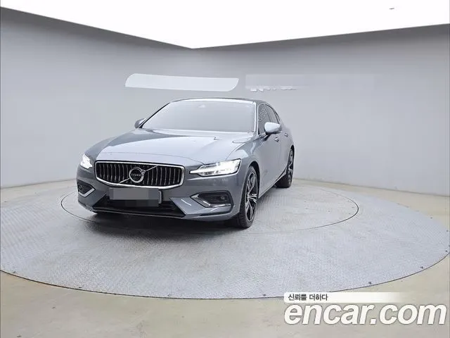 VOLVO S60 2021