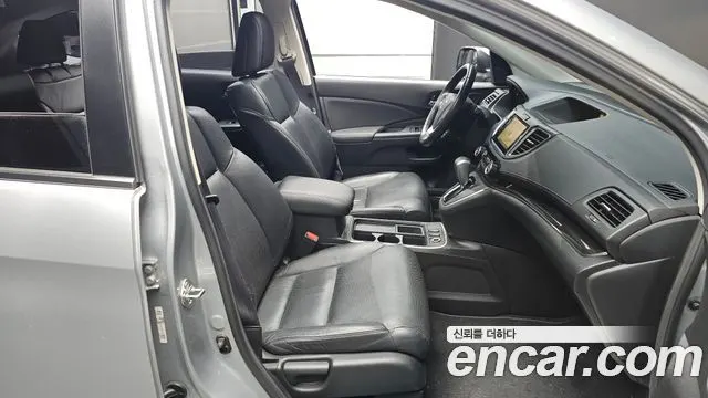 HONDA NEW CR-V 2016 — 92 006 км, серебристый, Корея — под ключ — фото 10