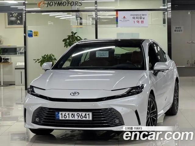 TOYOTA CAMRY 2026
