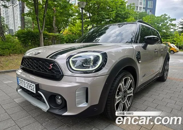 MINI COOPER COUNTRYMAN 2023 — 14 878 км, серый, Корея — под ключ — фото 2
