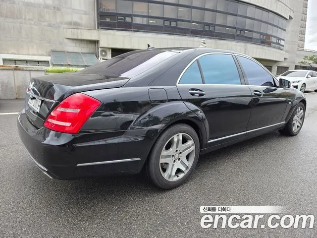 MERCEDES-BENZ S-CLASS W221 2011 — 200 427 км, чёрный, Корея — под ключ — фото 2