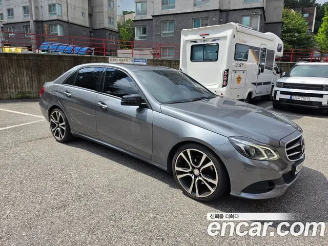 MERCEDES-BENZ E-CLASS W212 2016 — 93 500 км, серый, Корея — под ключ — фото 2