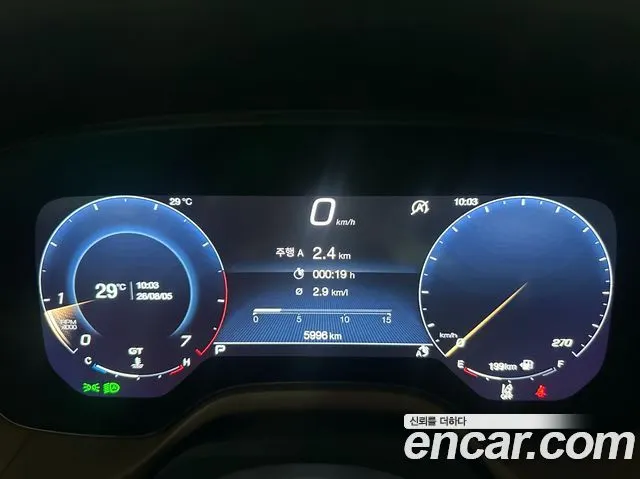 MASERATI GRECALE 2024 — 6 000 км, светло-серебристый, Корея — под ключ — фото 8