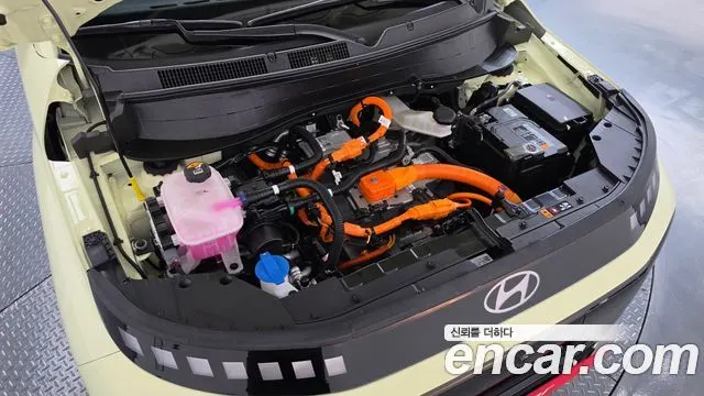 HYUNDAI CASPER ELECTRIC 2025 — 34 677 км, белый-перламутр, Корея — под ключ — фото 6