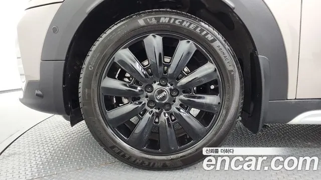 MINI COOPER COUNTRYMAN 2024 — 21 715 км, белый-перламутр, Корея — под ключ — фото 5