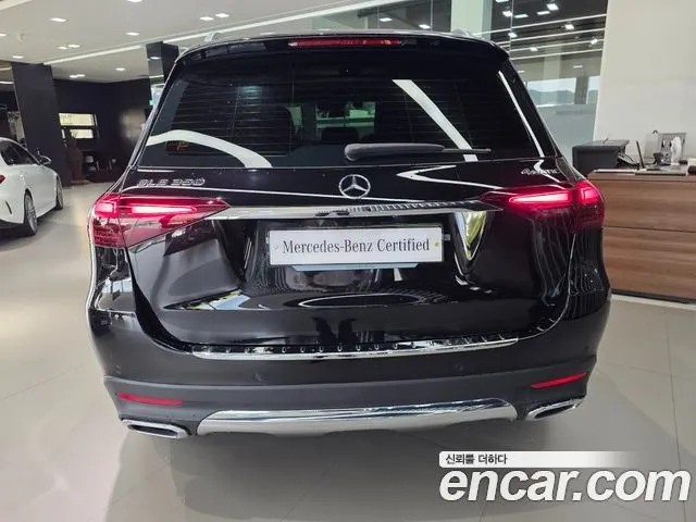 MERCEDES-BENZ GLE-CLASS W167 2025 — 17 440 км, чёрный, Корея — под ключ — фото 4