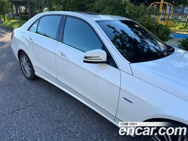 MERCEDES-BENZ E-CLASS W212 2011 — 259 000 км, белый-перламутр, Корея — под ключ — фото 7