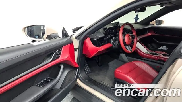 PORSCHE TAYCAN 2022 — 55 833 км, белый-перламутр, Корея — под ключ — фото 10
