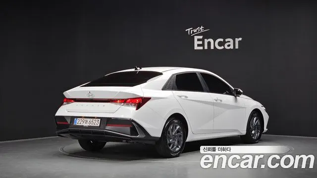 HYUNDAI AVANTE HYBRID CN7 2025