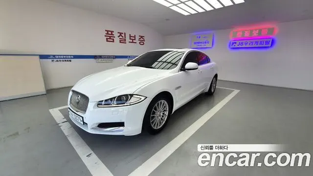 JAGUAR NEW XF 2015 — 114 000 км, белый, Корея — под ключ — фото 2