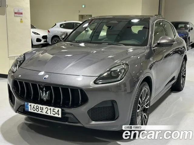 MASERATI GRECALE — из Кореи под ключ