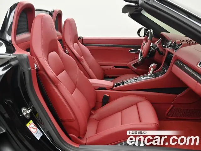 PORSCHE 718 BOXSTER 2024 — 10 050 км, Корея — под ключ — фото 10