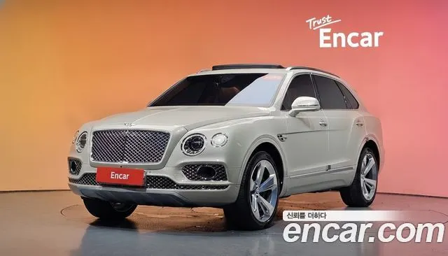 BENTLEY BENTAYGA 2018 — 38 696 км, белый-перламутр, Корея — под ключ — фото 2