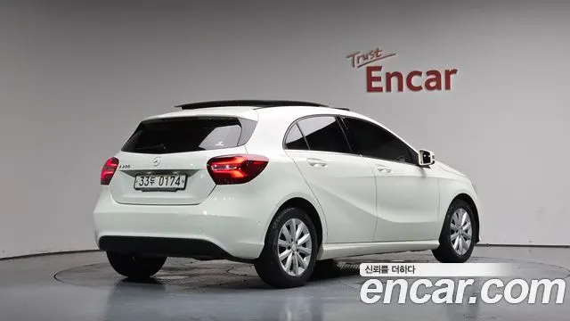 MERCEDES-BENZ A-CLASS W176 — из Кореи под ключ