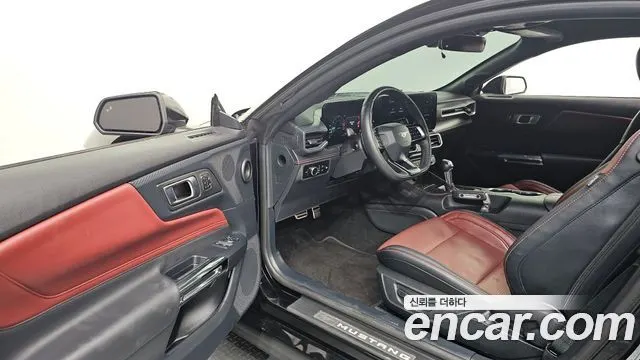 FORD MUSTANG 2024 — 14 429 км, Корея — под ключ — фото 10