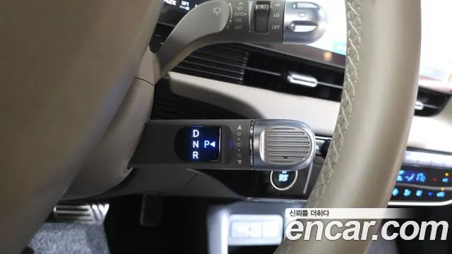 HYUNDAI IONIQ 5 2025 — 38 694 км, светло-золотистый, Корея — под ключ — фото 9