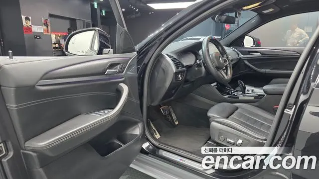 BMW X4 2021 — 54 381 км, чёрный, Корея — под ключ — фото 10