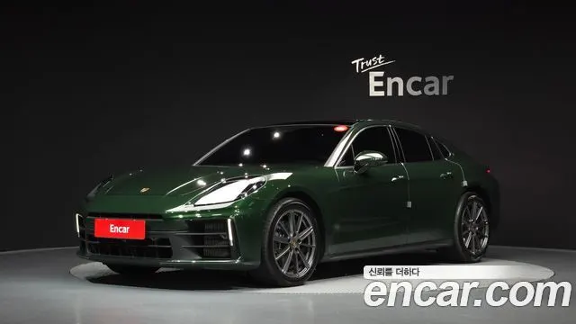PORSCHE PANAMERA 976 2026
