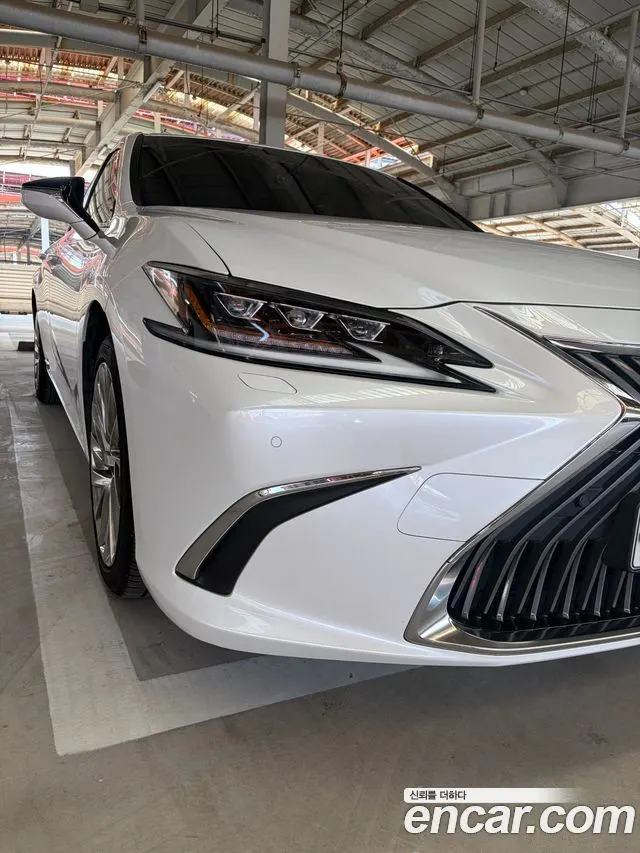 LEXUS ES300H 2019 — 73 971 км, белый, Корея — под ключ — фото 5