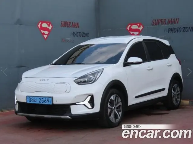 KIA NIRO PLUS 2024 — 145 231 км, белый, Корея — под ключ — фото 12