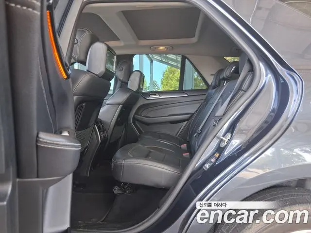MERCEDES-BENZ M-CLASS W166 2015 — 130 000 км, серый, Корея — под ключ — фото 8