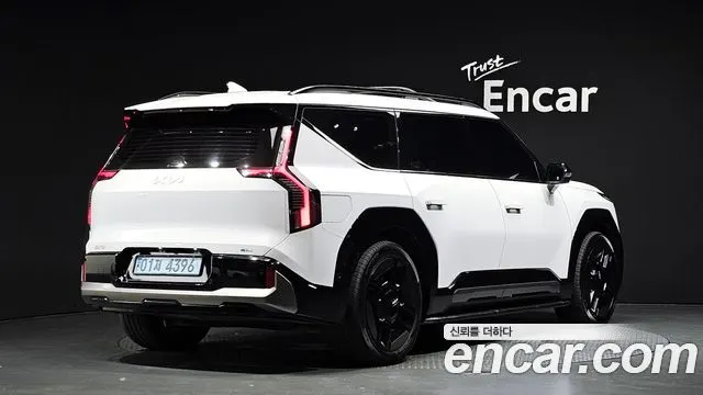 KIA EV9 2025