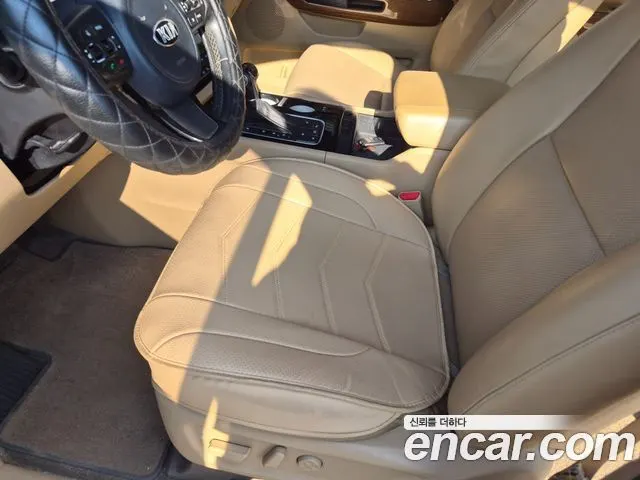 KIA CARNIVAL 2015 — 210 000 км, чёрный, Корея — под ключ — фото 9