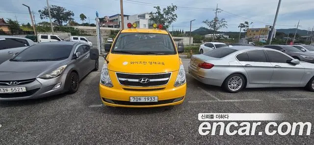 HYUNDAI GRAND STAREX 2015 — 282 000 км, жёлтый, Корея — под ключ — фото 11