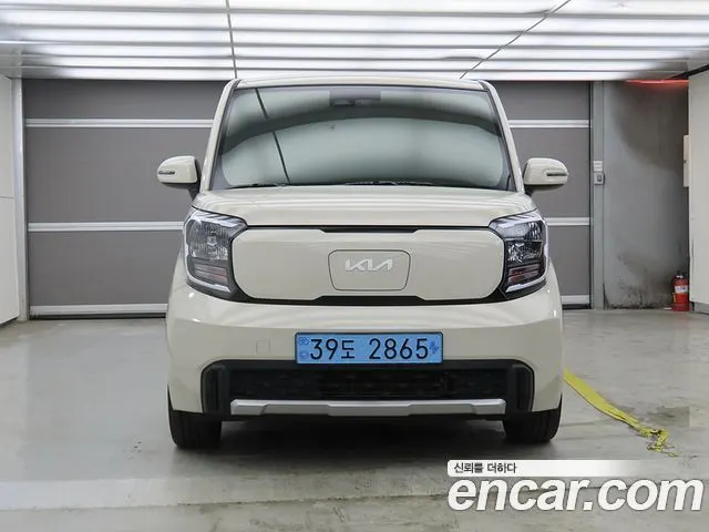 KIA KIA RAY EV 2024 — 28 098 км, белый-перламутр, Корея — под ключ — фото 2