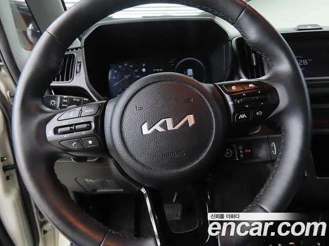 KIA KIA RAY EV 2024 — 28 098 км, белый-перламутр, Корея — под ключ — фото 8