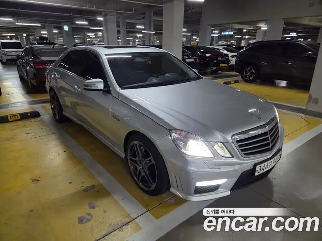 MERCEDES-BENZ E-CLASS W212 2010 — 175 328 км, серебристый, Корея — под ключ — фото 2