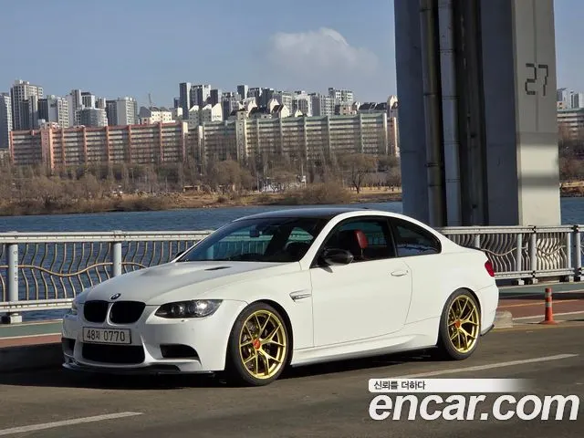 BMW M3 2009