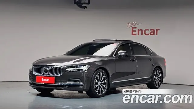 VOLVO S90 2024