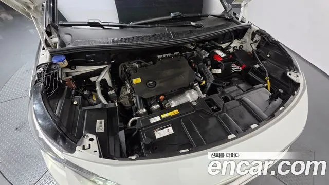 PEUGEOT 3008 2019 — 65 274 км, белый, Корея — под ключ — фото 6