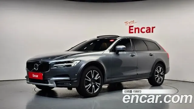VOLVO V90 CROSS COUNTRY 2019