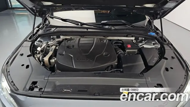 VOLVO V90 CROSS COUNTRY 2019 — 89 270 км, серый, Корея — под ключ — фото 6