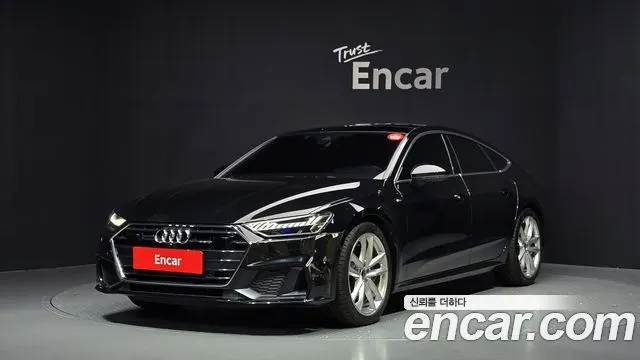 AUDI A7 2022