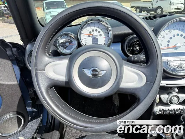MINI COOPER CONVERTIBLE 2009 — 143 083 км, тёмно-зелёный, Корея — под ключ — фото 8