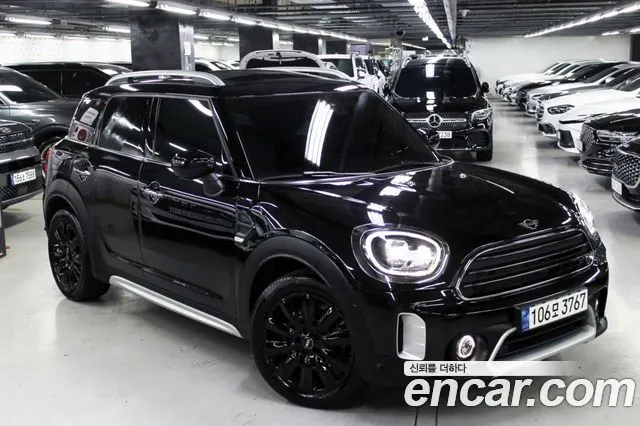 MINI COOPER COUNTRYMAN 2024 — 18 300 км, чёрный, Корея — под ключ — фото 11