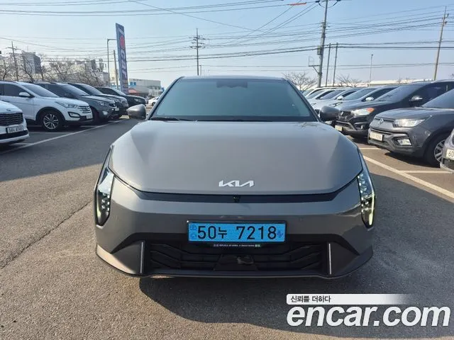 KIA EV4 2026