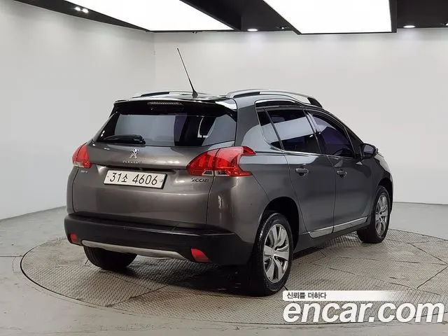 PEUGEOT 2008 2017 — 123 093 км, серебристо-серый, Корея — под ключ — фото 4