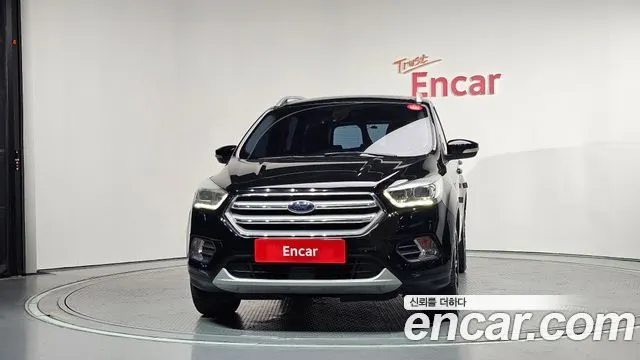 FORD KUGA 2017 — 138 787 км, чёрный, Корея — под ключ — фото 3