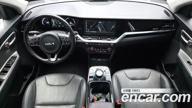KIA NIRO PLUS 2023 — 80 194 км, серебристый, Корея — под ключ — фото 7