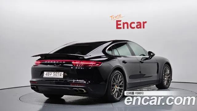 PORSCHE PANAMERA 2018 — 95 206 км, чёрный, Корея — под ключ — фото 2